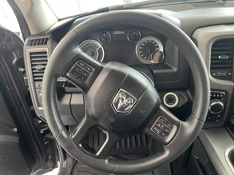 RAM 1500 Classic 2022 CLASSIQUE EXPRESS / MOTEUR 5.7L + CAMERA + BLUETOOTH +++ — photo 12