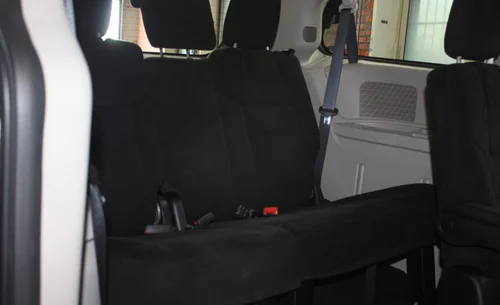 2015 DODGE GRAND CARAVAN STOW AND GO — photo 7