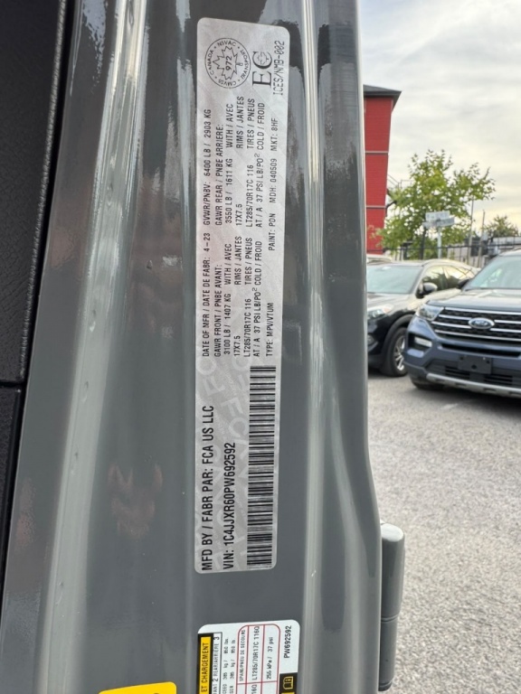 Jeep Wrangler 4xe Rubicon 2023 — photo 15