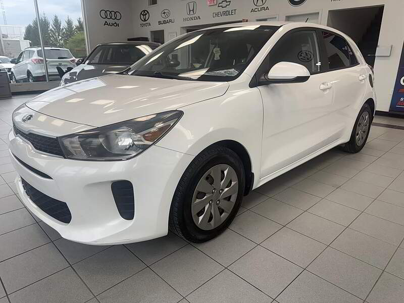 Kia Rio5 2019 LX / MANUEL + CAMERA + BLUETOOTH + BAS KM ++++ — photo 2