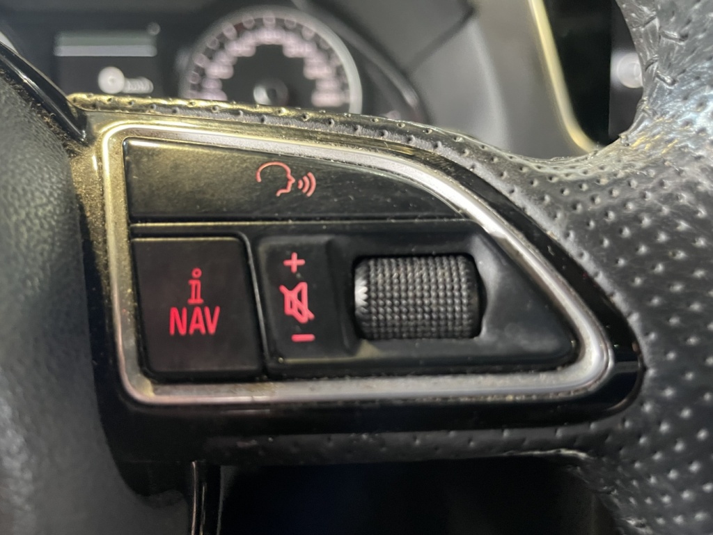 Audi Q5 2,0T Progressiv 2016 — photo 23