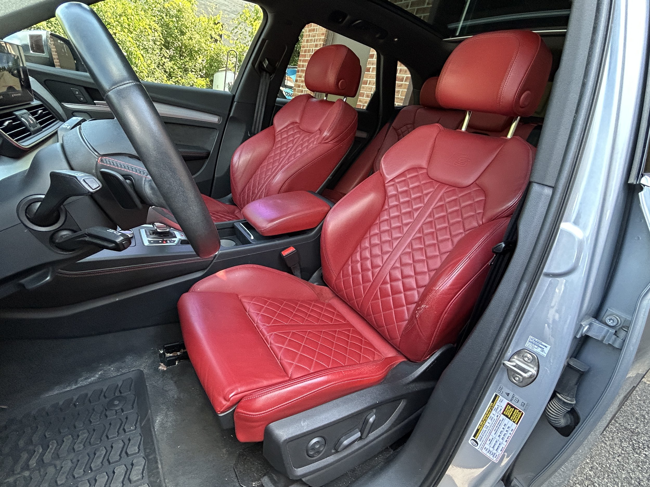Audi SQ5 2018 — photo 10