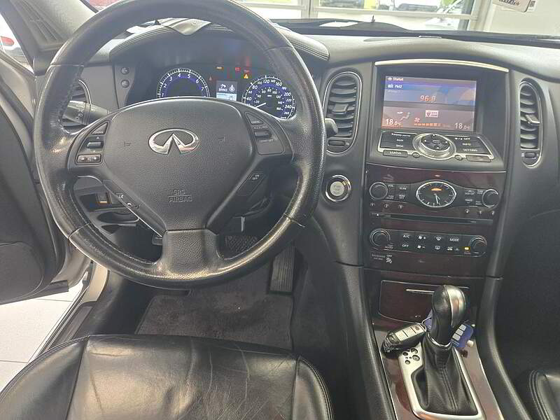 Infiniti QX50 2017 AWD / AUTO + TOIT + CAMERA + CUIR + BLUETOOTH + BAS KM +++ — photo 13