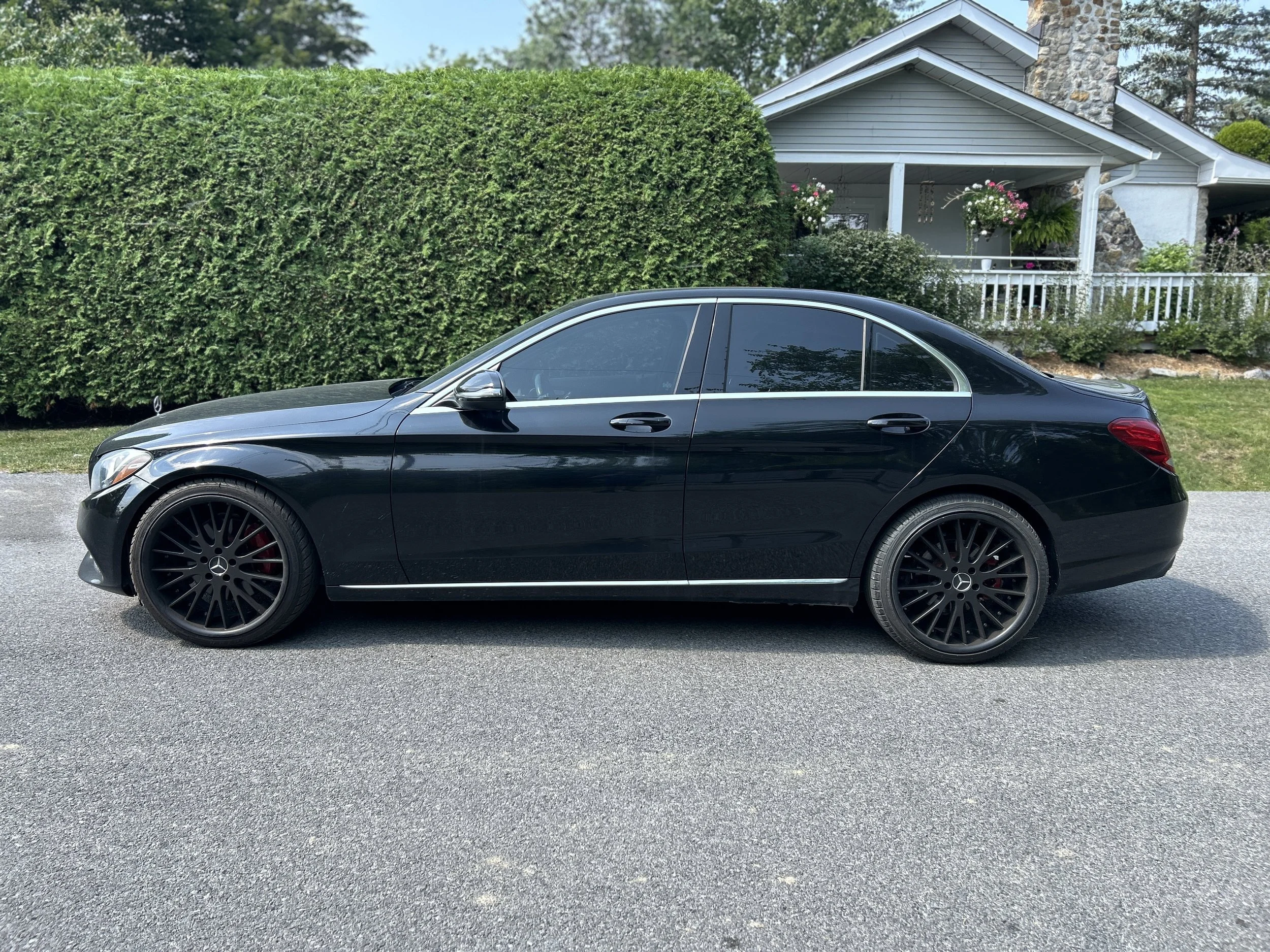 Mercedes-Benz C300 AMG 2017 — photo 8