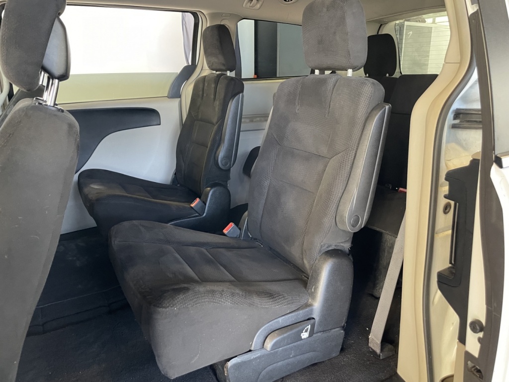 Dodge Grand Caravan Multiplaces 2015 — photo 11