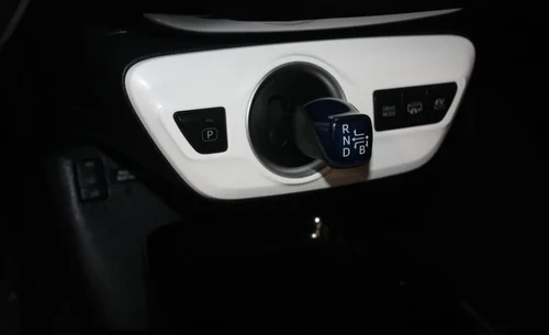 2017 TOYOTA PRIUS PRIME — photo 11