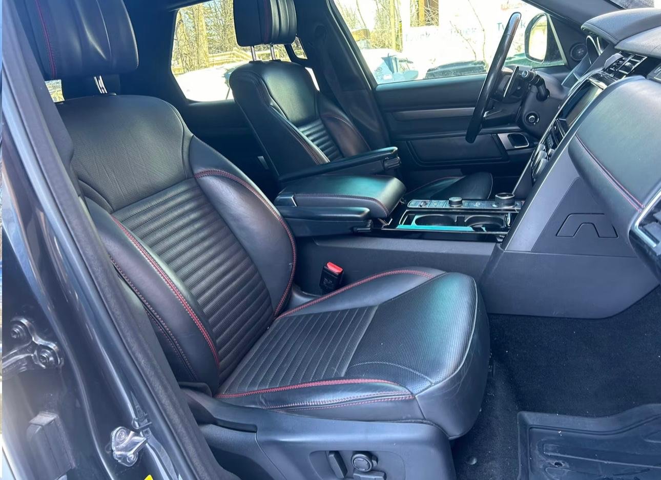Land Rover Discovery 2017 — photo 9