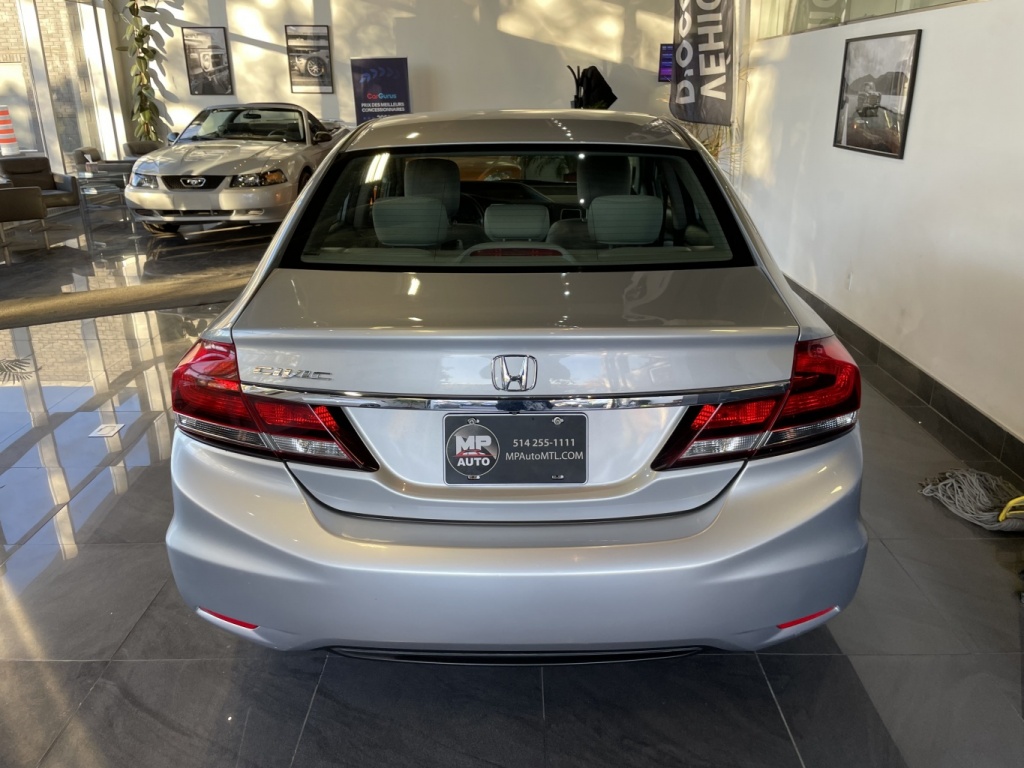 Honda Civic LX 2015 — photo 5