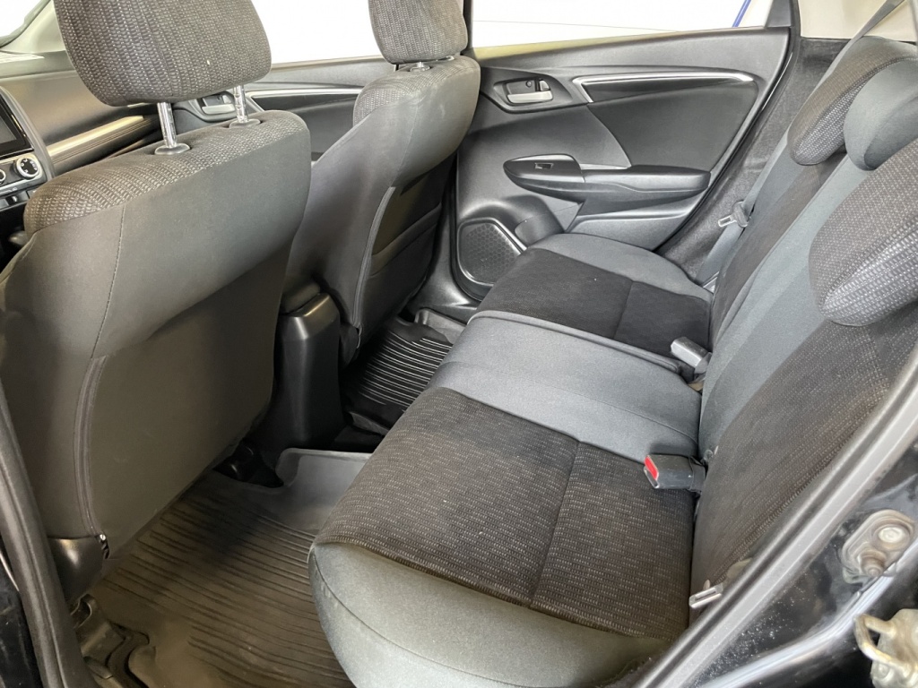 Honda Fit LX 2015 — photo 10