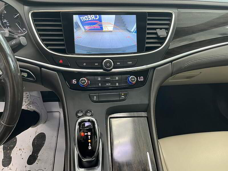 Buick LaCrosse 2017 CAMERA / CUIR + BLUETOOTH + BAS KM ++++ — photo 21
