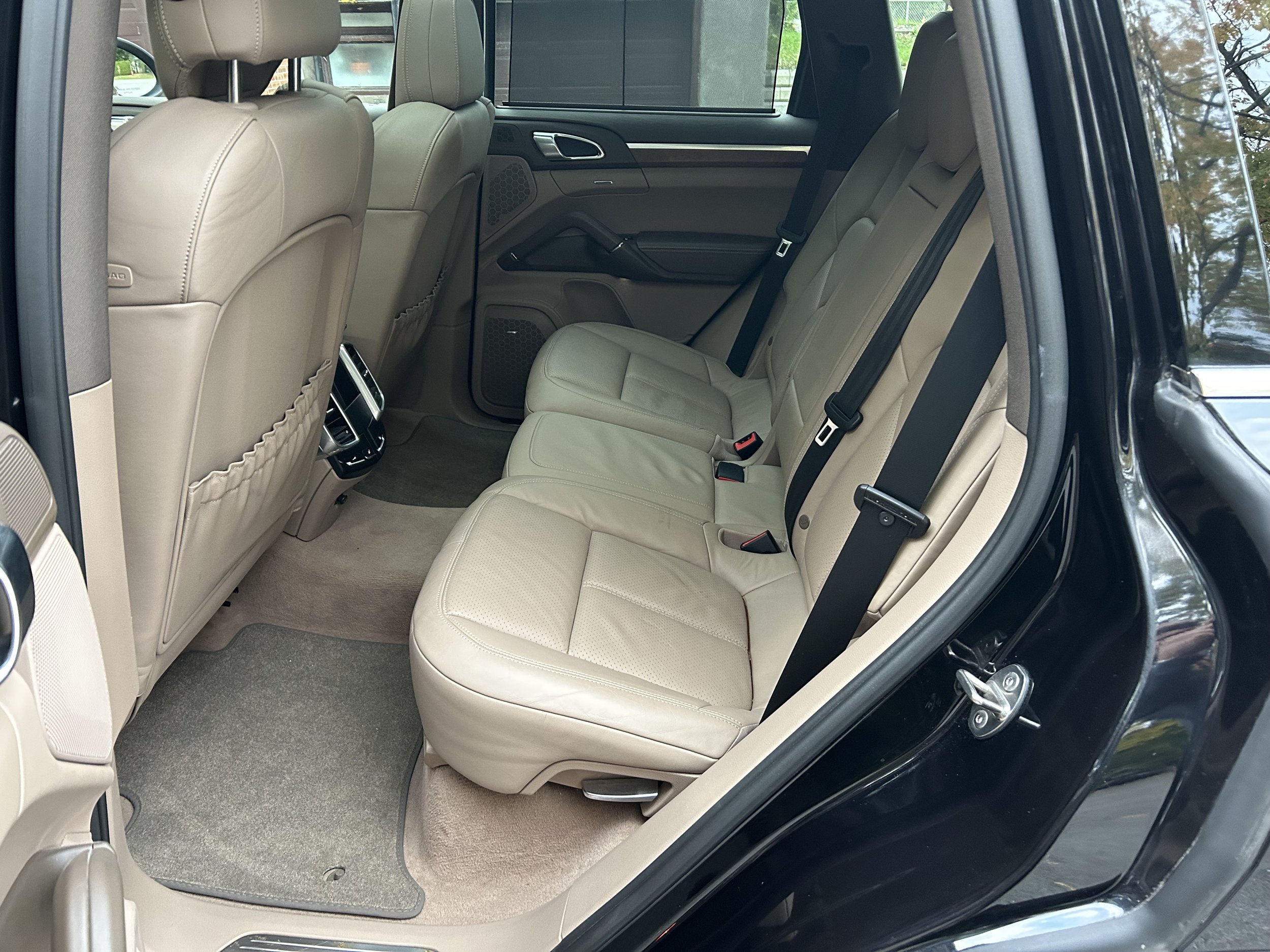 Porsche Cayenne S Hybrid 2011 — photo 11