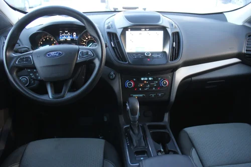 FORD Escape — photo 11