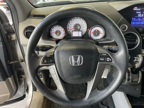 Honda Pilot LX 2013 — photo 18