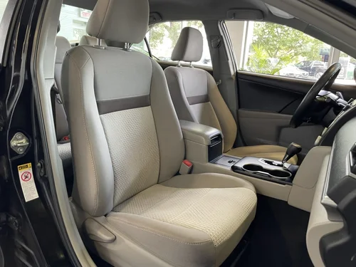 Toyota Camry LE 2014 — photo 30