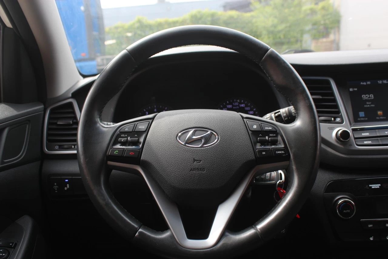 HYUNDAI Tucson — photo 12