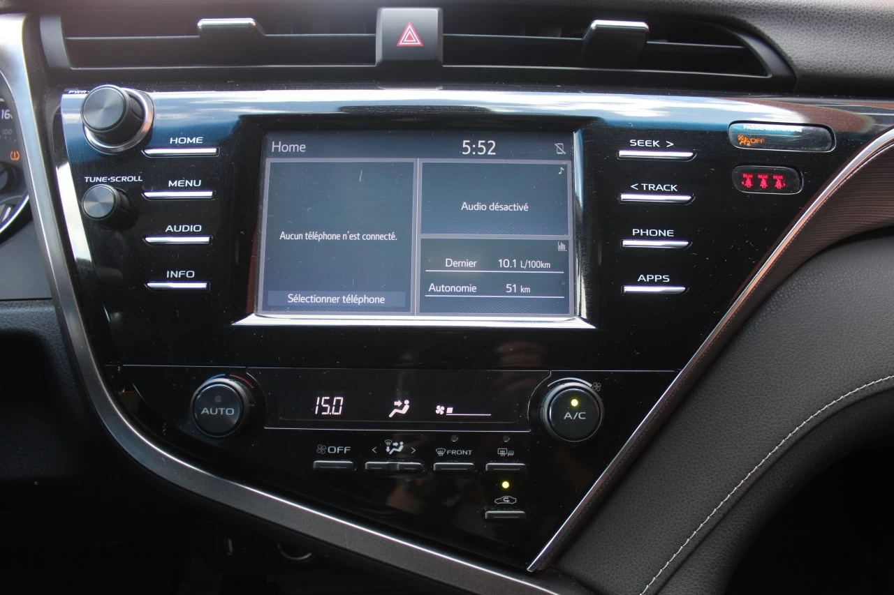 TOYOTA Camry — photo 19