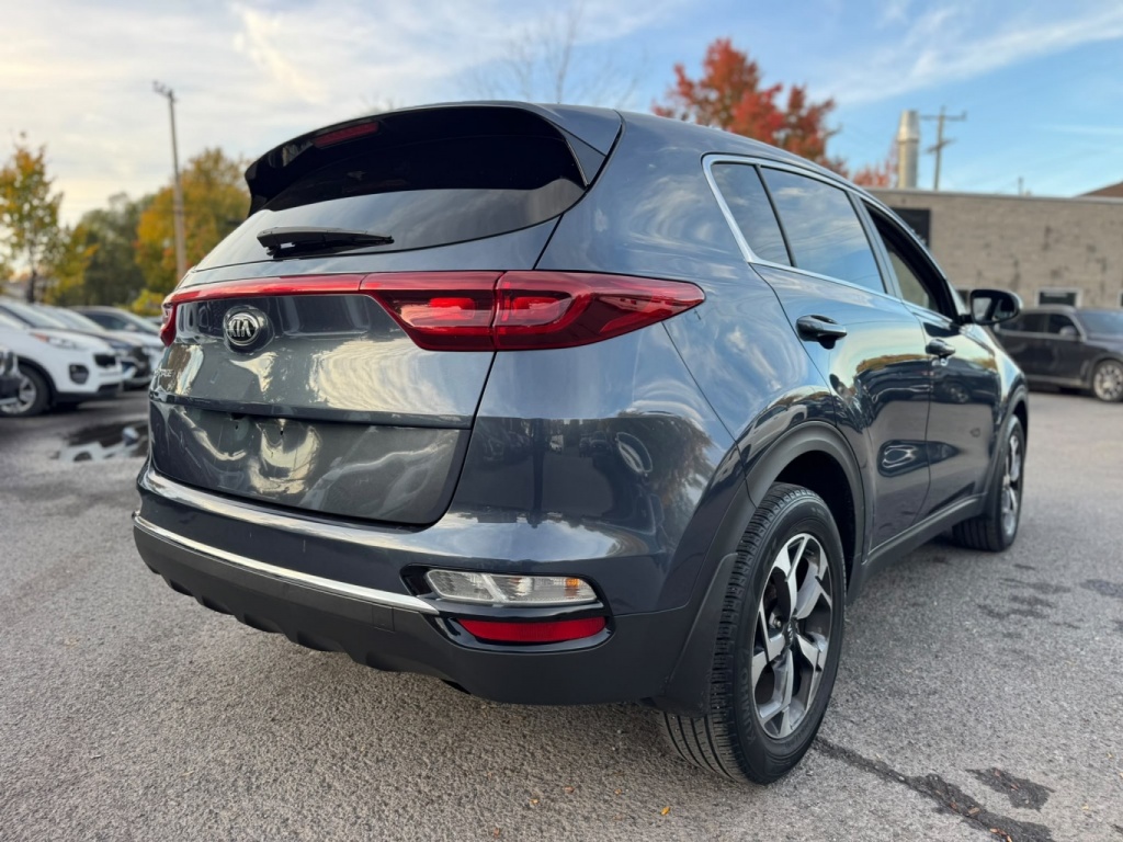 KIA Sportage LX 2022 — photo 8