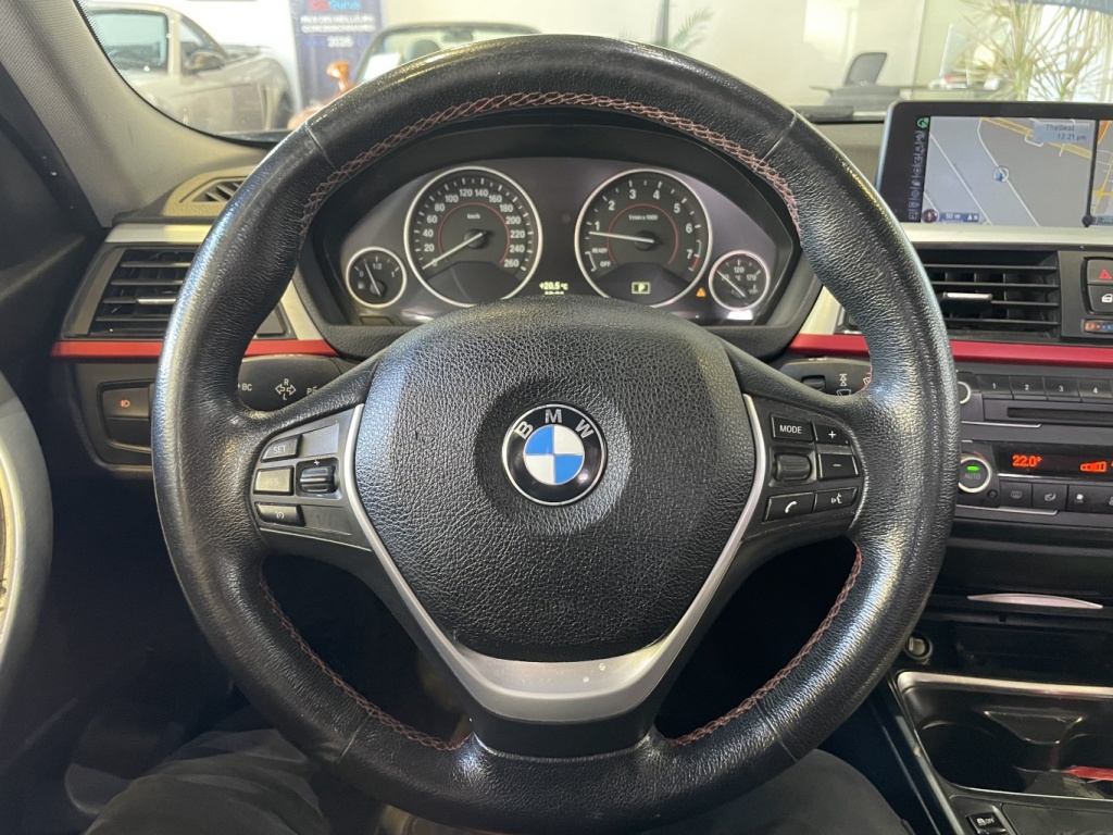 BMW Serie 3 320i xDrive 2014 — photo 19