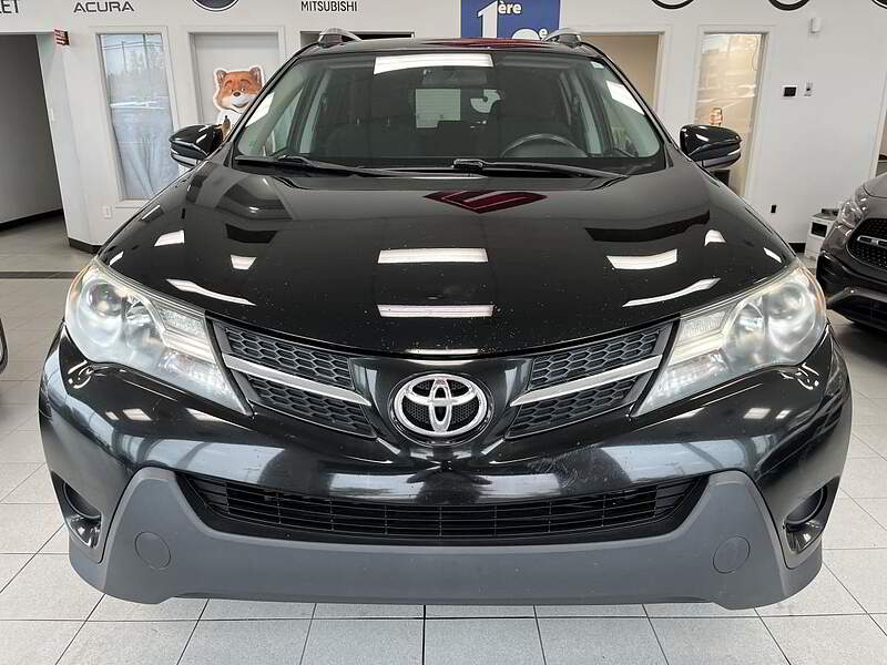 Toyota RAV4 2015 LE / TRACTION AVANT + AUTO + CAMERA + DÉMAREUR ++ — photo 2