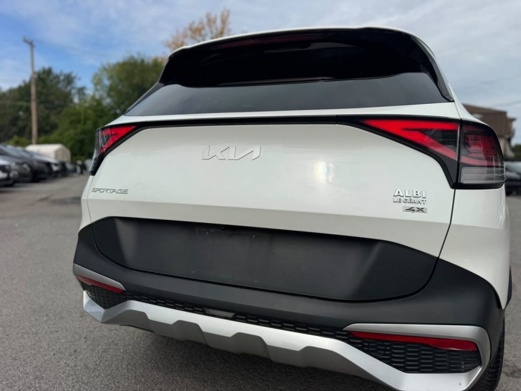 KIA Sportage X-Line 2023 — photo 14