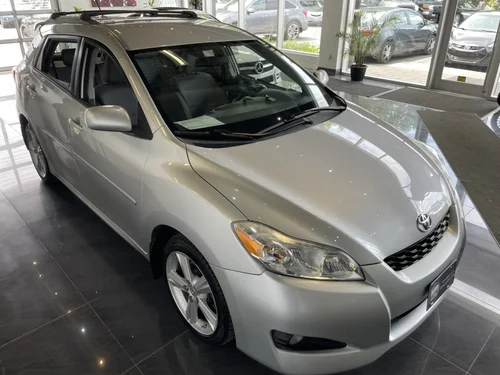 Toyota Matrix  2010 — photo 3