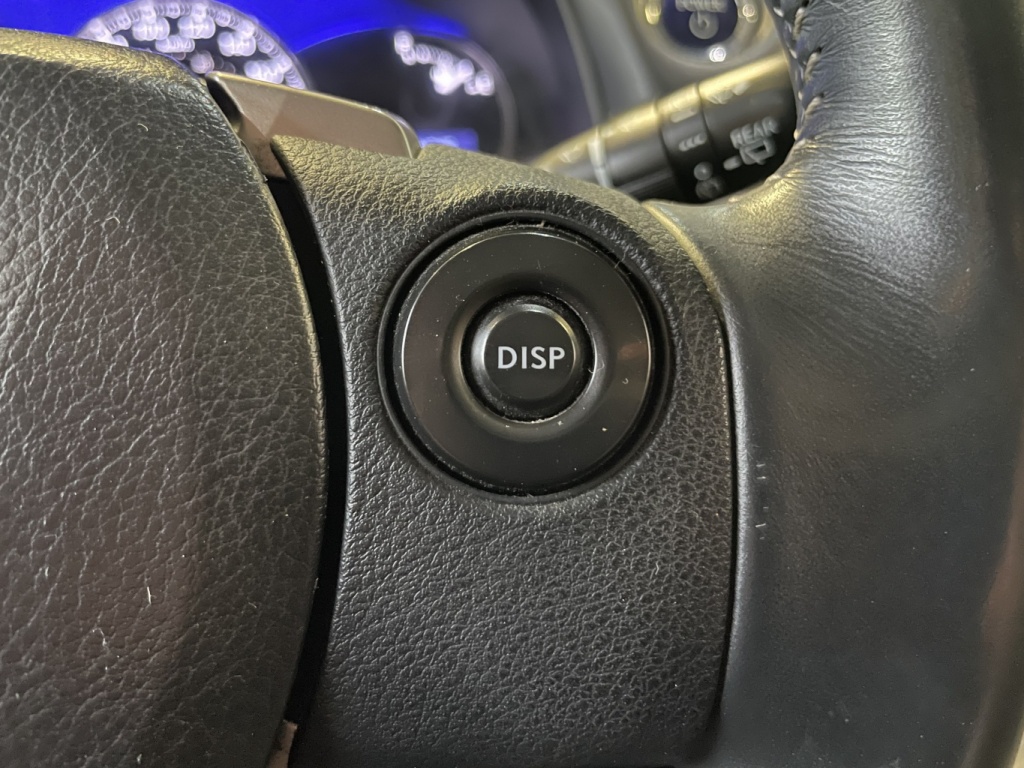 Lexus CT 200h  2014 — photo 20