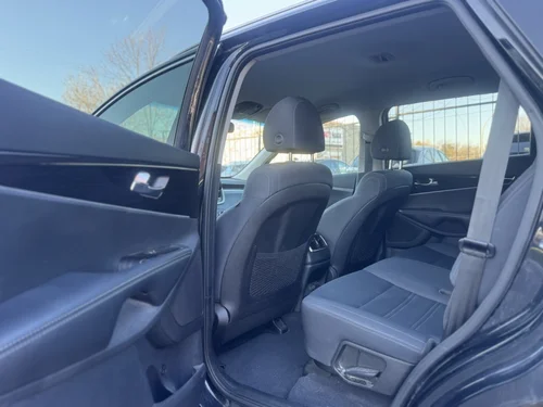 KIA Sorento LX 2019 — photo 12
