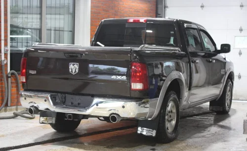 2011 RAM 1500 LARAMIE 4X4 — photo 6