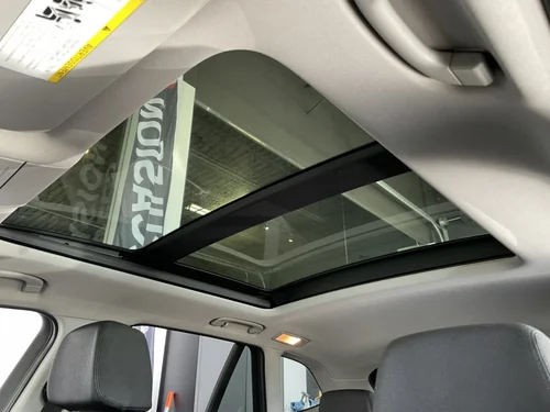 BMW X1 28i 2012 — photo 25