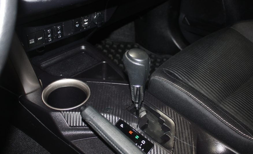2013 TOYOTA RAV 4 XLE AWD — photo 12