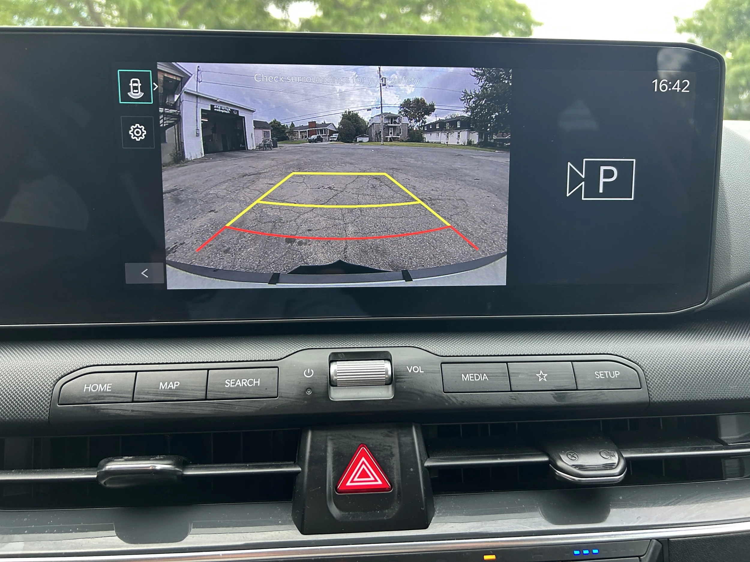 2025 Kia K4 — photo 17