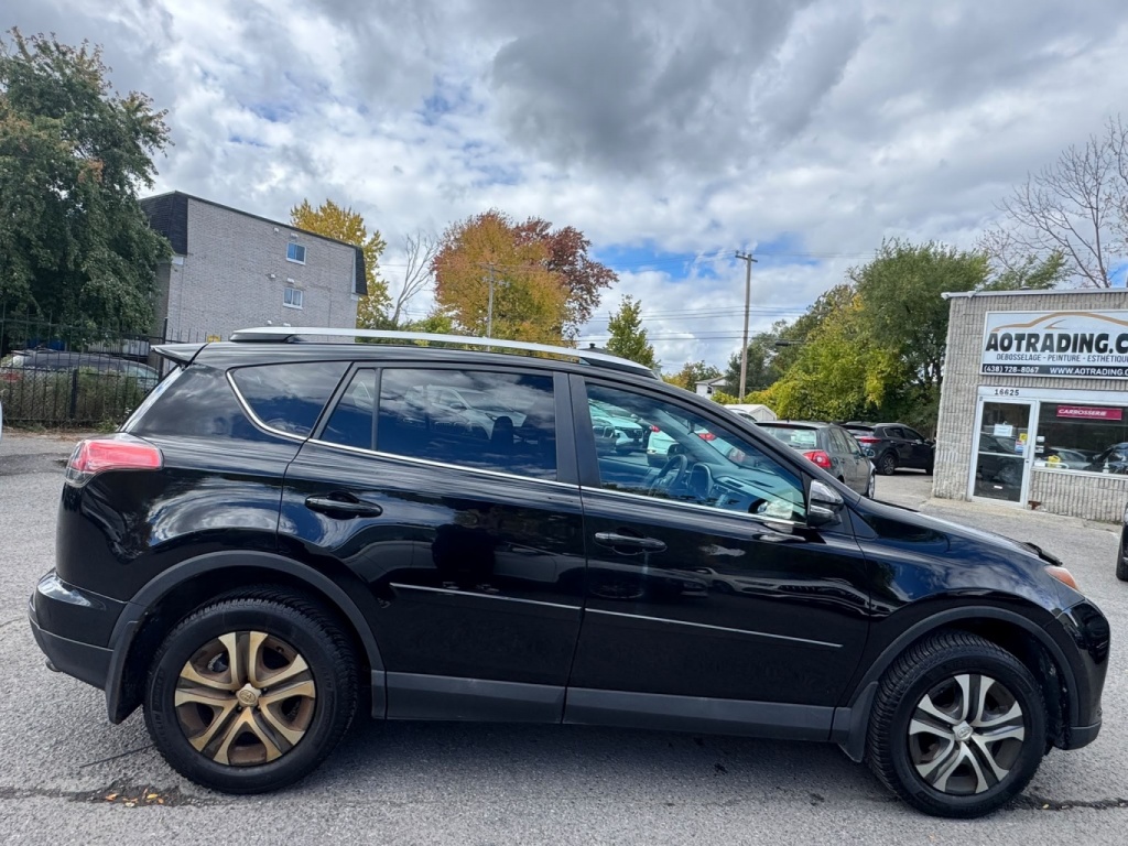 Toyota RAV4 LE 2016 — photo 6