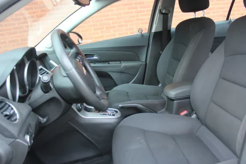 CHEVROLET Cruze — photo 8