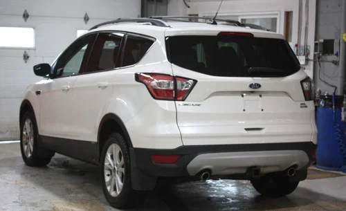 2018 FORD ESCAPE SEL AWD — photo 4