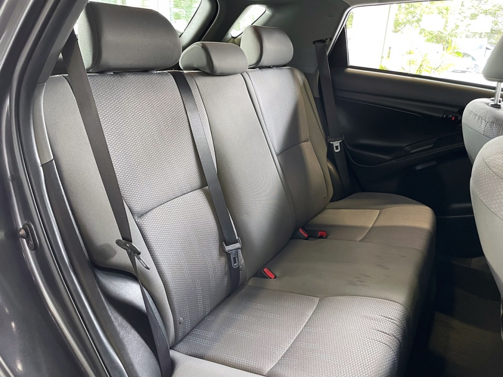Toyota Matrix  2012 — photo 12
