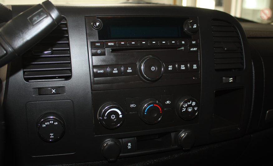 2013 CHEVROLET SILVERADO 1500 4X4 — photo 10