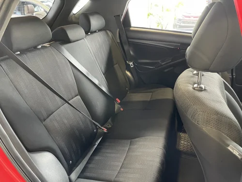 Toyota Matrix  2011 — photo 12