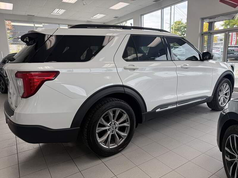 Ford Explorer 2020 XLT / AWD + TOIT + GPS + CAMERA + CUIR + BLUETOTH ++++ — photo 4