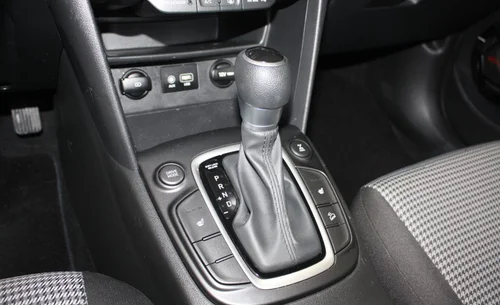 2018 HYUNDAI ELANTRA GL — photo 12
