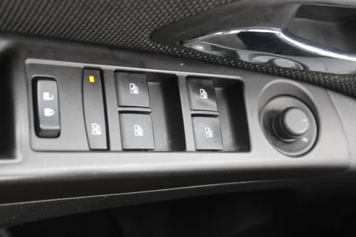 CHEVROLET Cruze — photo 14
