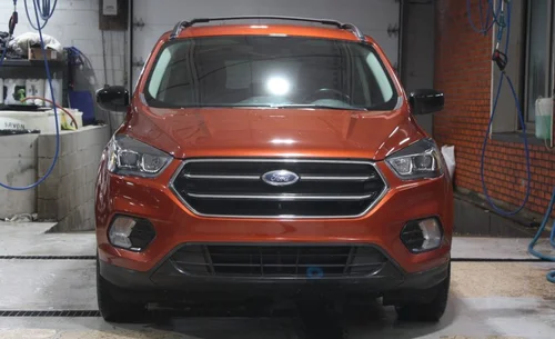 2019 FORD ESCAPE SE 4WD — photo 2