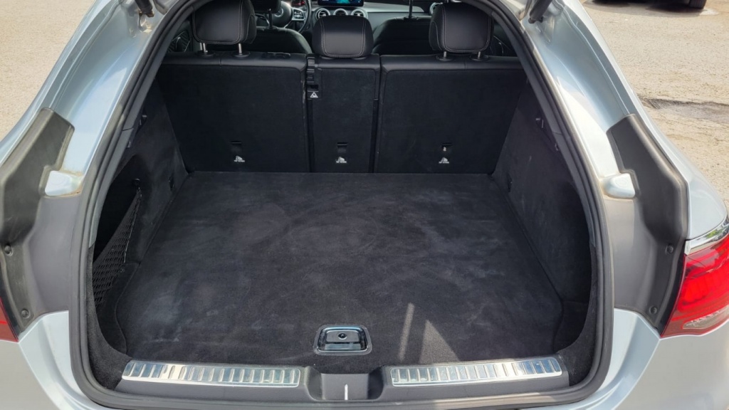 Mercedes-Benz GLC GLC 300 2023 — photo 10