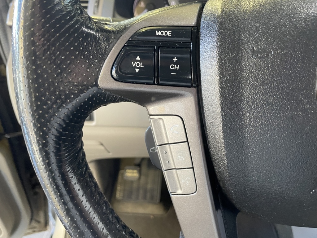 Honda Odyssey EX-L avec Navi 2015 — photo 18