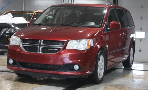 2014 DODGE GRAND CARAVAN CREW — photo 3