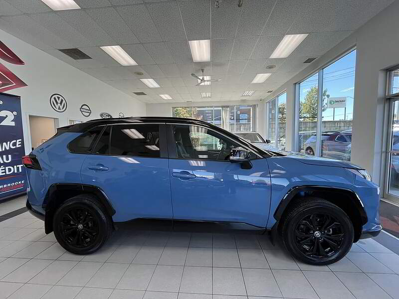 Toyota RAV4 2024 HYBRIDE XSE TI / AUTO + TOIT + CAMERA + CUIR + BLUETOOTH +++ — photo 4