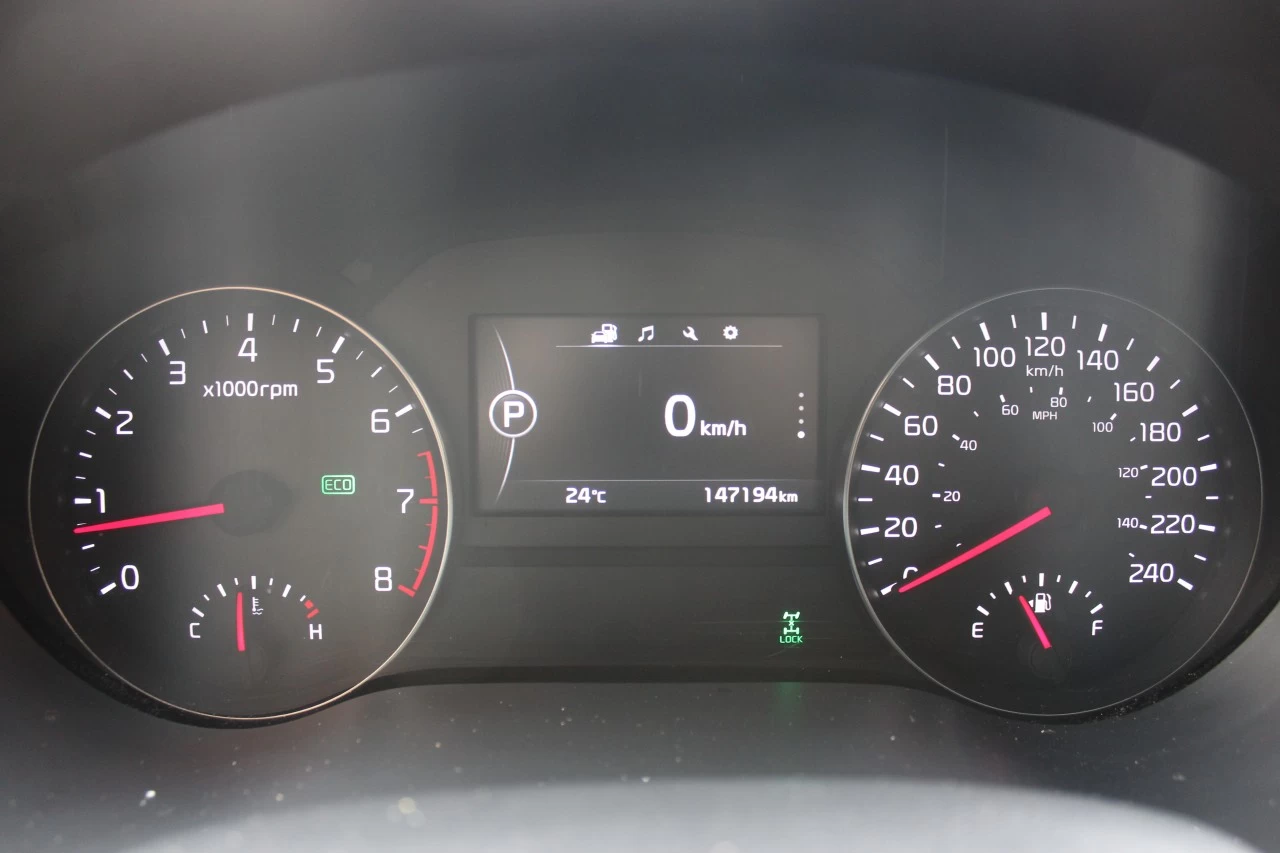 KIA Sportage — photo 12