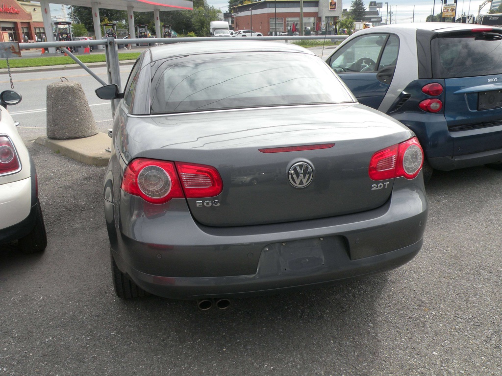 Volkswagen Eos Highline 2011 — photo 10