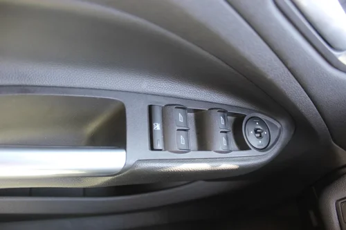 FORD Escape — photo 15
