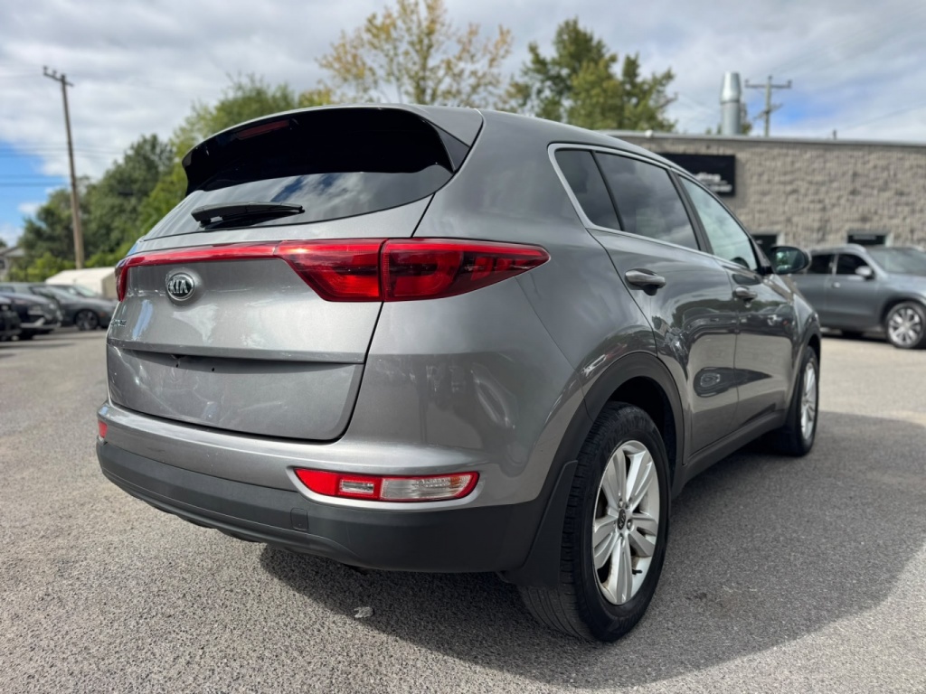 KIA Sportage LX 2018 — photo 4