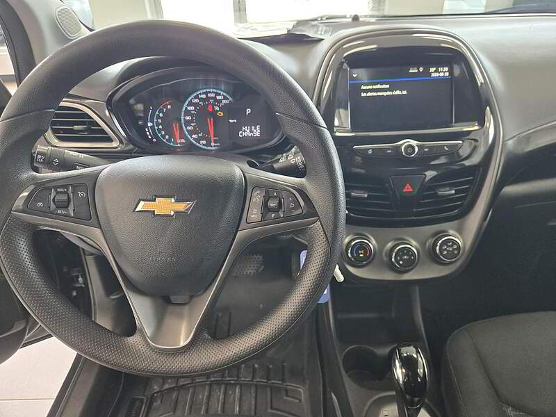 Chevrolet Spark 2021 LT / AUTO + CAMERA + BLUETOOTH +++ — photo 12